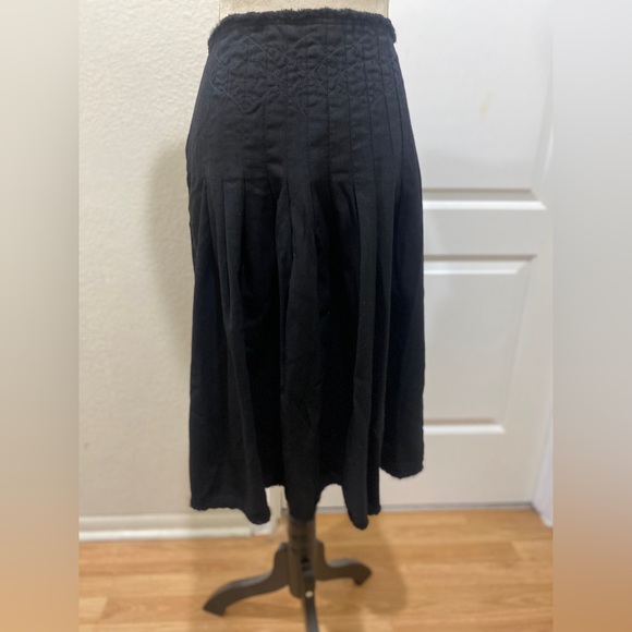 Weekend max mara black pleated wool skirt - Picture 5 of 9